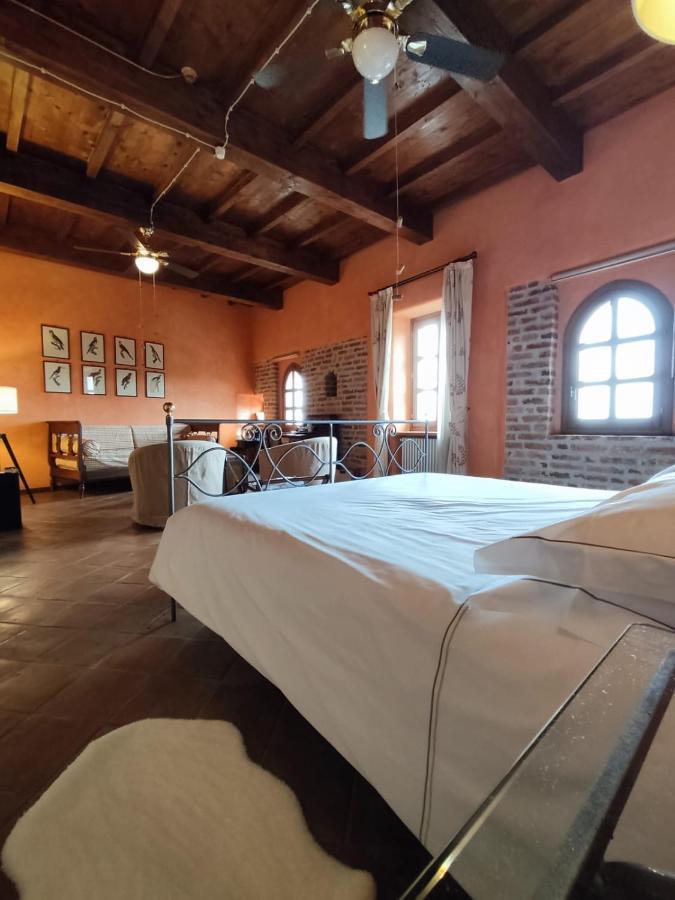 Monticello d'Alba Foresteria Ristorante Conti Roero المظهر الخارجي الصورة