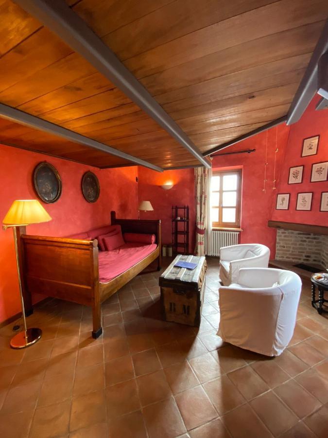 Monticello d'Alba Foresteria Ristorante Conti Roero المظهر الخارجي الصورة
