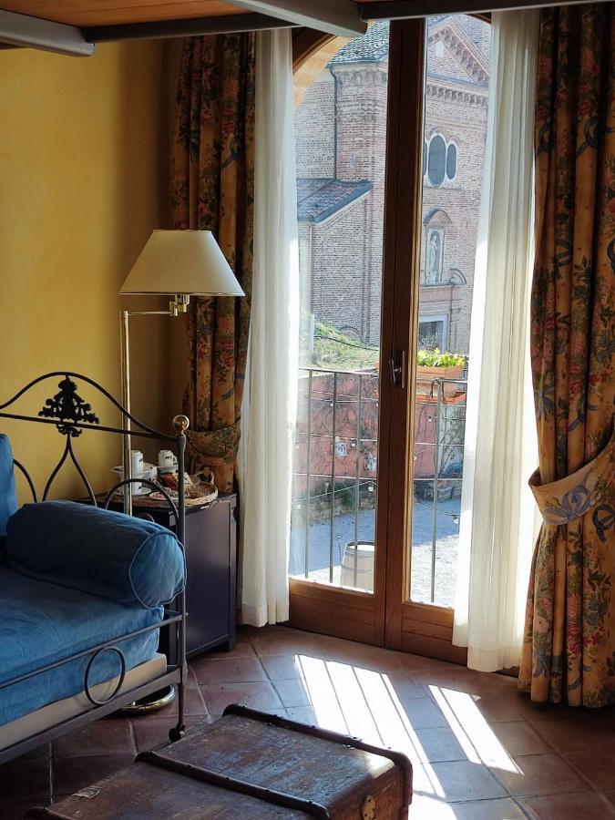 Monticello d'Alba Foresteria Ristorante Conti Roero المظهر الخارجي الصورة