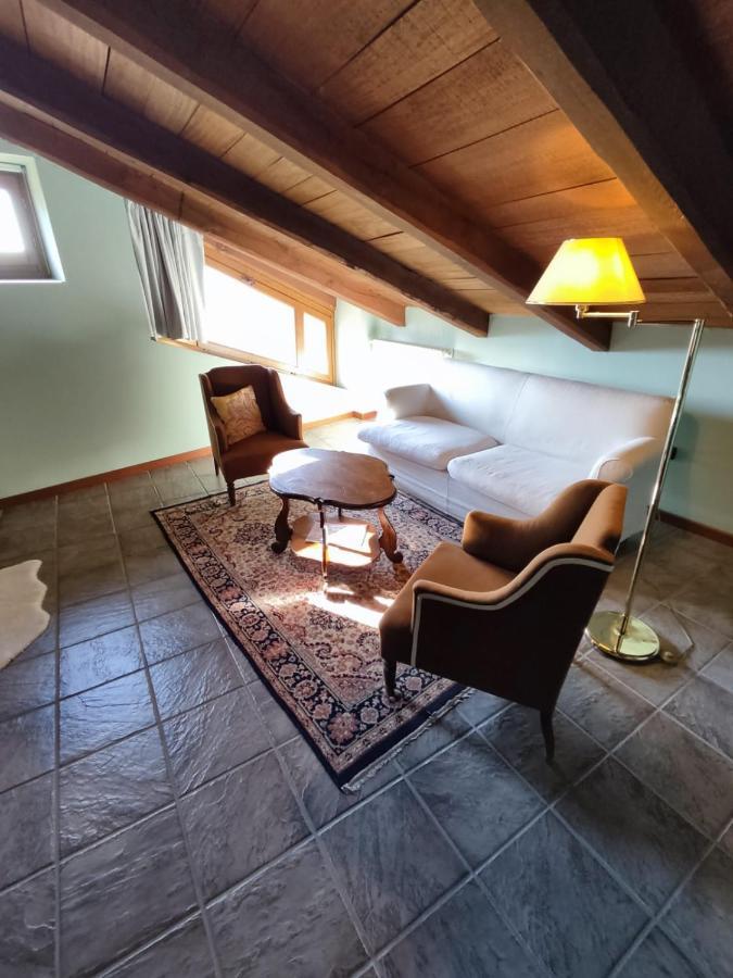 Monticello d'Alba Foresteria Ristorante Conti Roero المظهر الخارجي الصورة