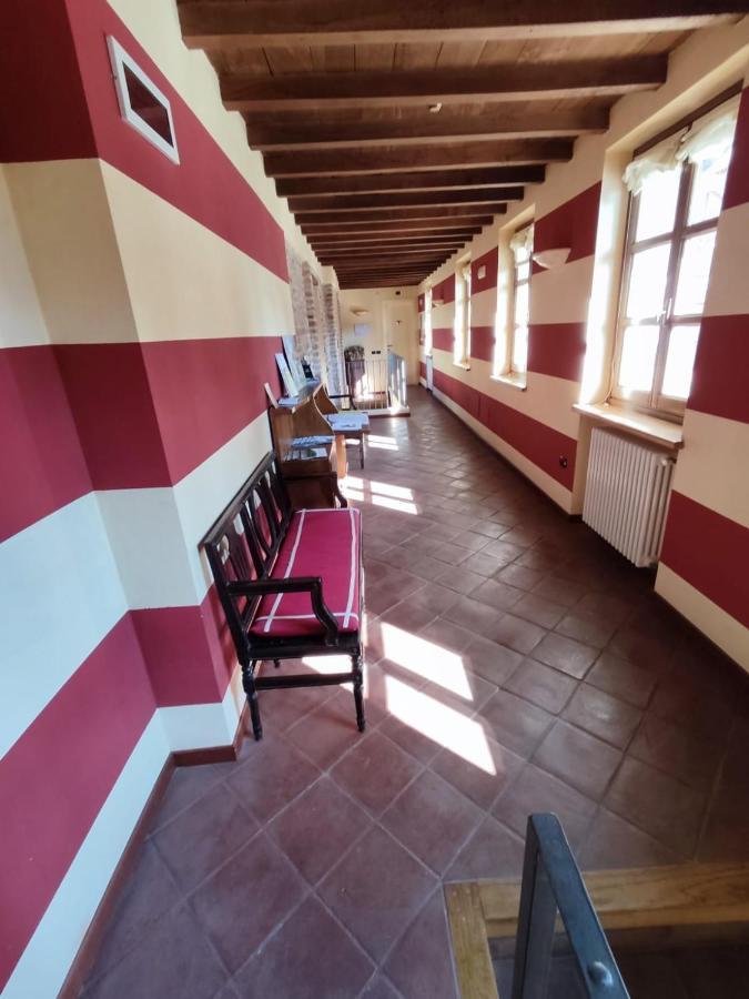 Monticello d'Alba Foresteria Ristorante Conti Roero المظهر الخارجي الصورة